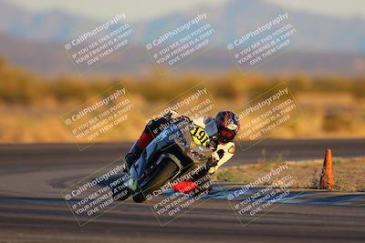 media/Jan-21-2023-CVMA (Sat) [[b9eef8ba1f]]/Race 13 500 Supersport-350 Supersport/